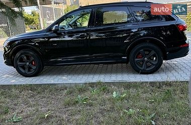 Внедорожник / Кроссовер Audi Q7 2020 в Ивано-Франковске