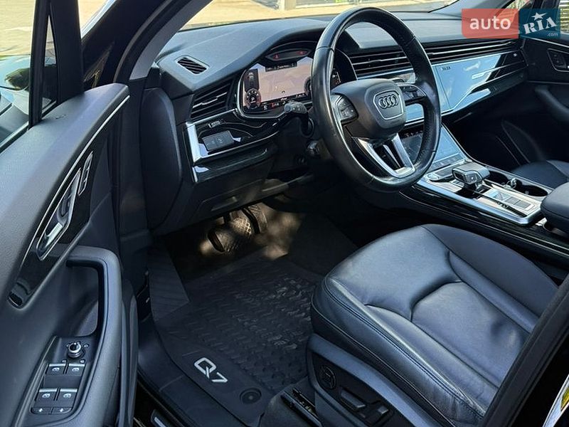 Внедорожник / Кроссовер Audi Q7 2020 в Ивано-Франковске