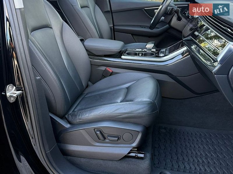 Внедорожник / Кроссовер Audi Q7 2020 в Ивано-Франковске