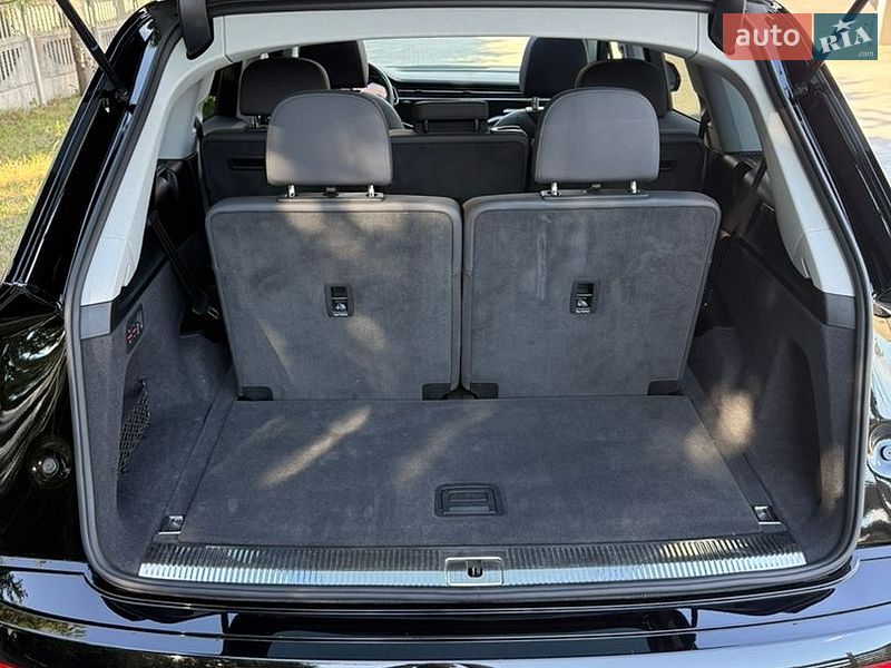 Внедорожник / Кроссовер Audi Q7 2020 в Ивано-Франковске