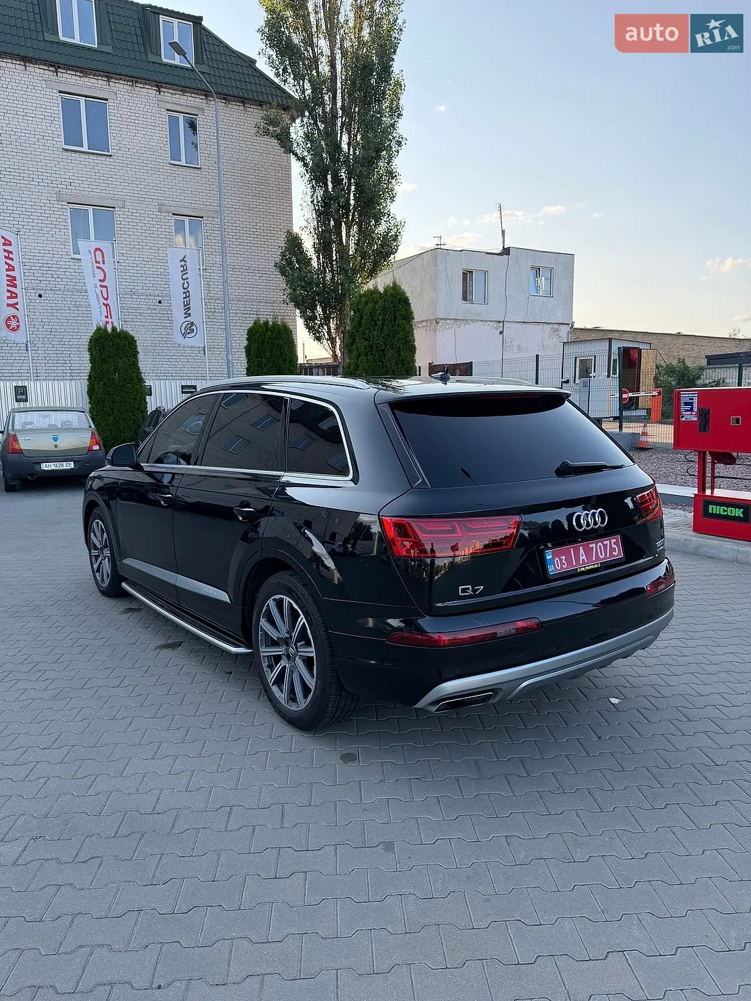 2017 Audi Q7 - мініатюра 7