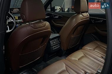 Позашляховик / Кросовер Audi Q7 2016 в Львові