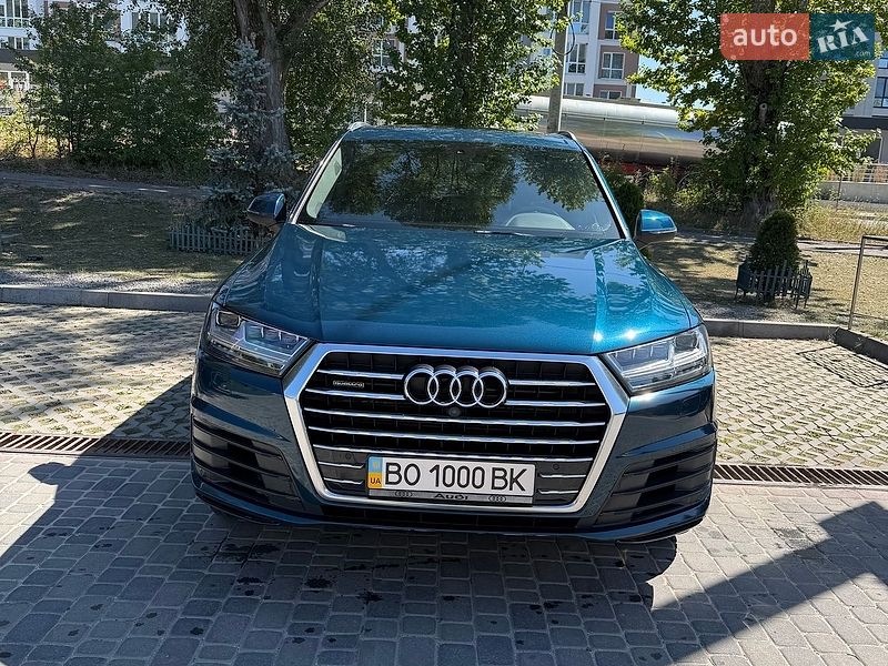 Audi Q7, фото з оголошення
