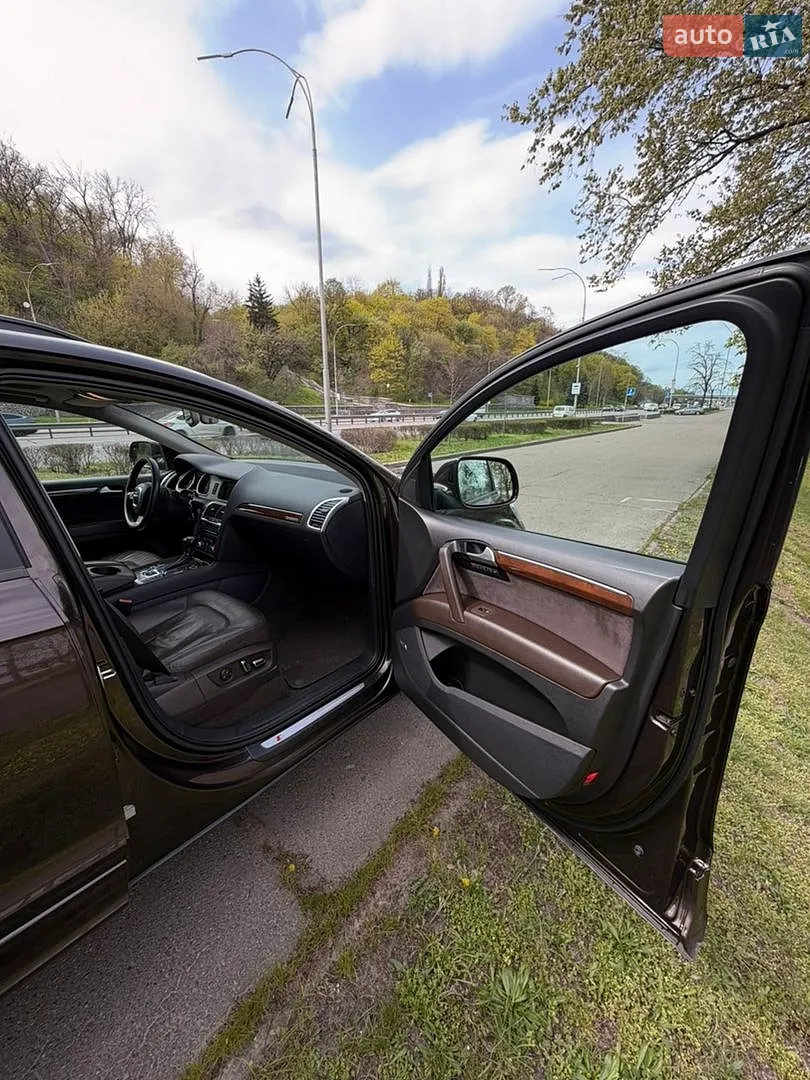 2010 Audi Q7 - мініатюра 10