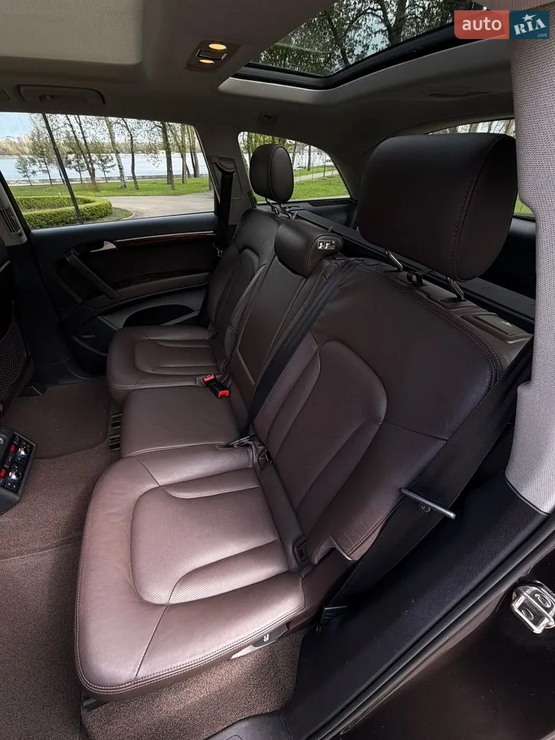 2010 Audi Q7 - мініатюра 15