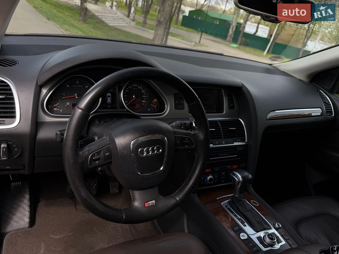 2010 Audi Q7 - мініатюра 18