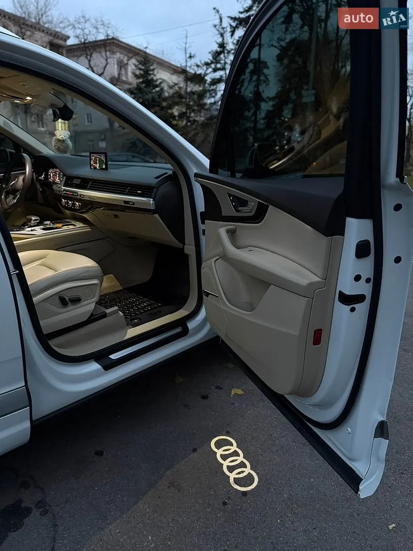 2018 Audi Q7 - мініатюра 23