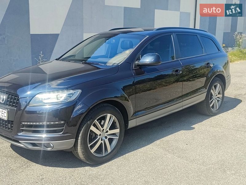 Внедорожник / Кроссовер Audi Q7 2011 в Виннице