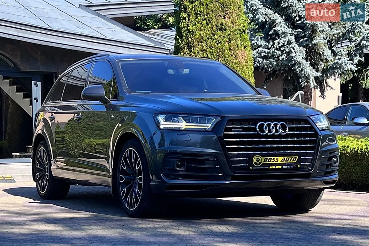 2015 Audi Q7 - фото 1
