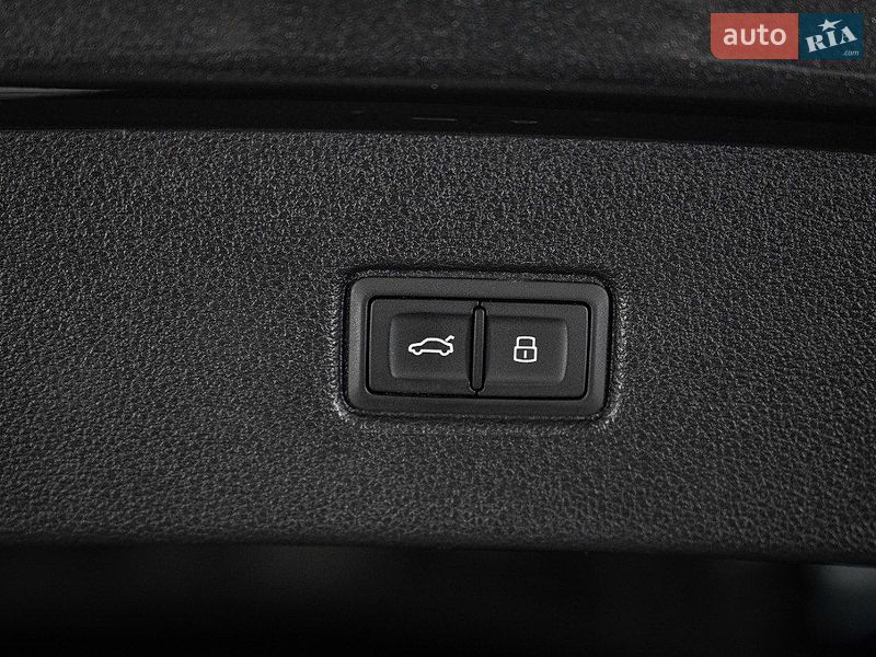 Внедорожник / Кроссовер Audi Q7 2017 в Одессе фото 28 Внедорожник / Кроссовер Audi Q7 2017 в Одессе