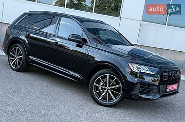 Внедорожник / Кроссовер Audi Q7 2022 в Белой Церкви