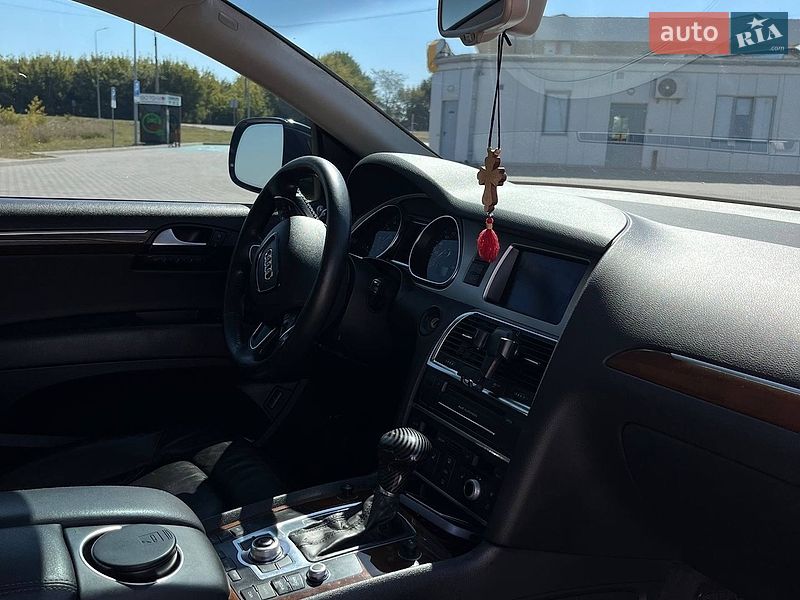 Позашляховик / Кросовер Audi Q7 2012 в Луцьку фото 41 Позашляховик / Кросовер Audi Q7 2012 в Луцьку