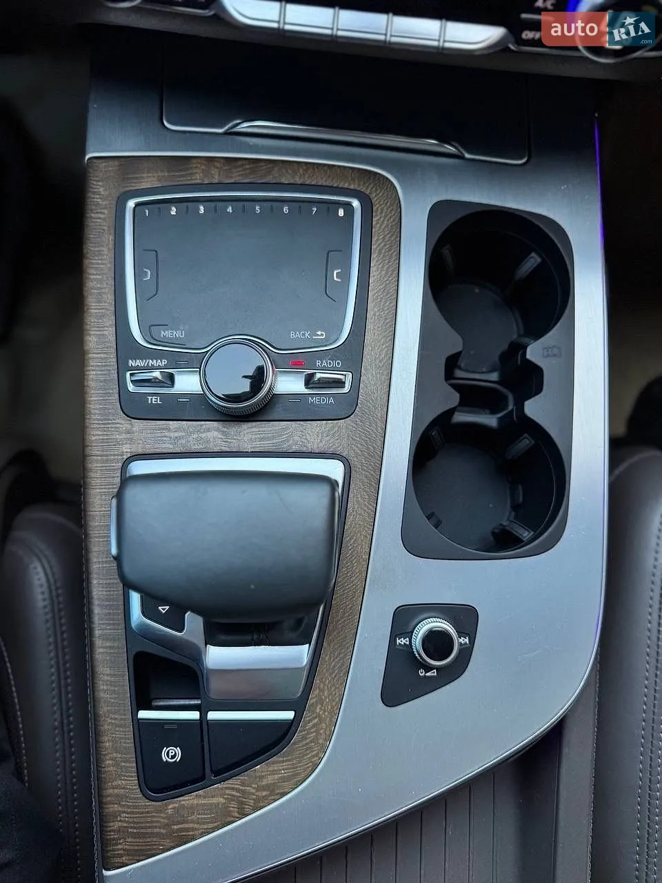 2019 Audi Q7 - мініатюра 86