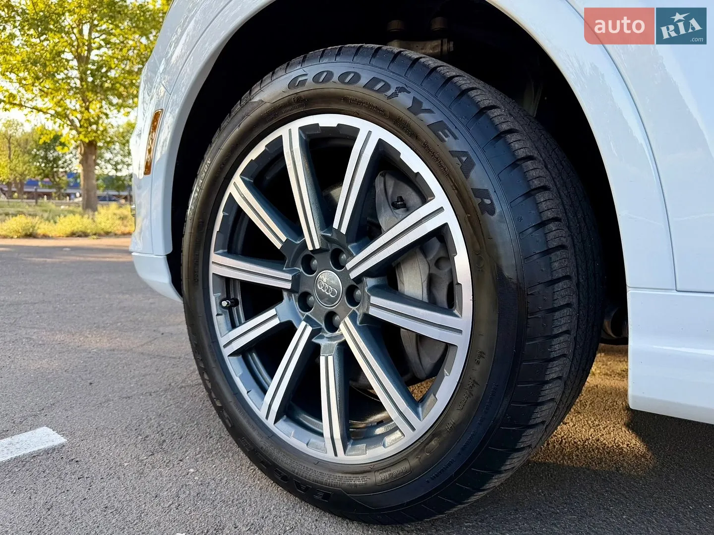2017 Audi Q7 - мініатюра 18