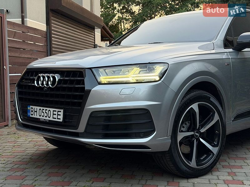 Позашляховик / Кросовер Audi Q7 2018 в Одесі фото 9 Позашляховик / Кросовер Audi Q7 2018 в Одесі