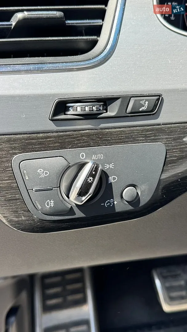 2016 Audi Q7 - мініатюра 12