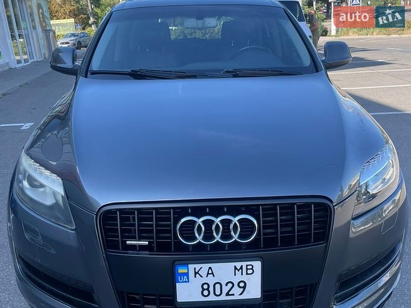 Audi Q7 2013