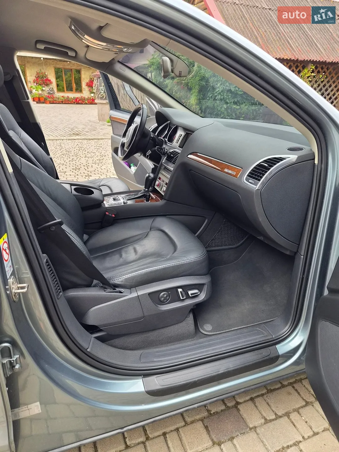 2010 Audi Q7 - мініатюра 6