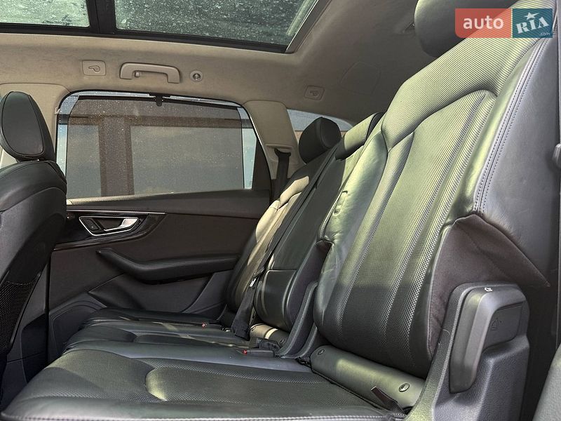 Позашляховик / Кросовер Audi Q7 2016 в Рівному фото 59 Позашляховик / Кросовер Audi Q7 2016 в Рівному