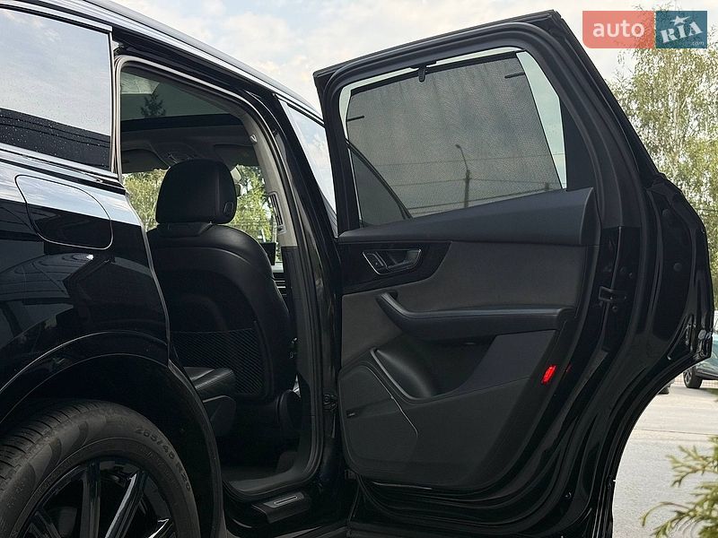 Позашляховик / Кросовер Audi Q7 2016 в Рівному фото 63 Позашляховик / Кросовер Audi Q7 2016 в Рівному