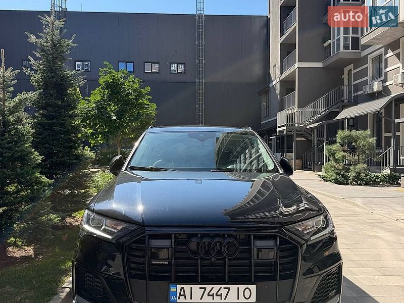 Внедорожник / Кроссовер Audi Q7 2022 в Буче