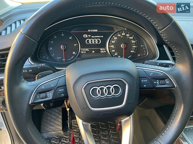 Внедорожник / Кроссовер Audi Q7 2018 в Измаиле