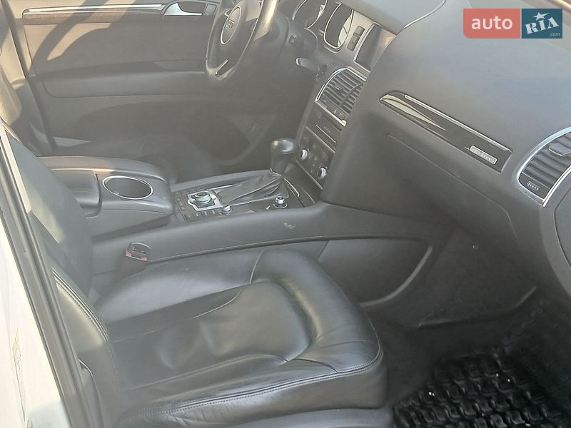 Внедорожник / Кроссовер Audi Q7 2011 в Днепре