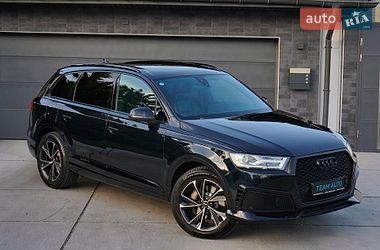 Внедорожник / Кроссовер Audi Q7 2017 в Одессе