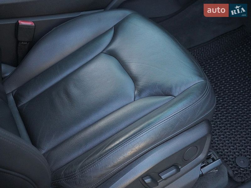 Внедорожник / Кроссовер Audi Q7 2017 в Одессе