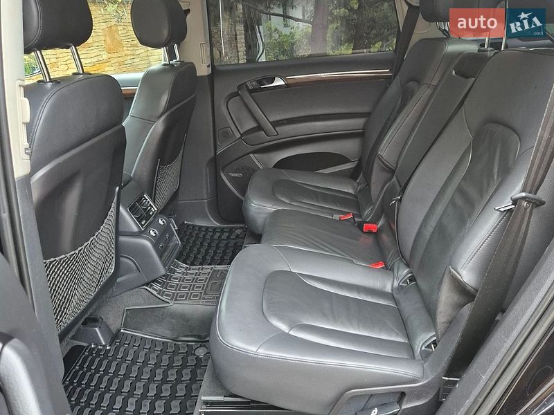 Внедорожник / Кроссовер Audi Q7 2011 в Ильинцах