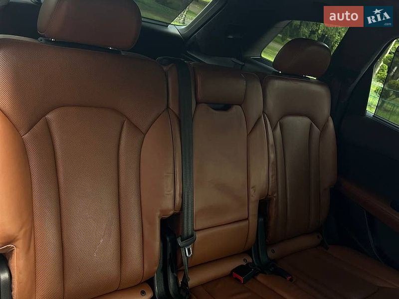Внедорожник / Кроссовер Audi Q7 2017 в Хмельницком