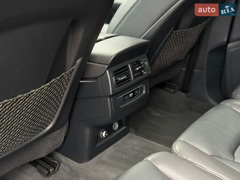 Внедорожник / Кроссовер Audi Q7 2017 в Шептицькому