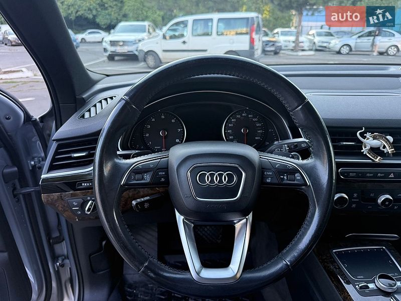 Позашляховик / Кросовер Audi Q7 2017 в Одесі