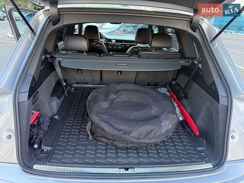 Позашляховик / Кросовер Audi Q7 2017 в Одесі