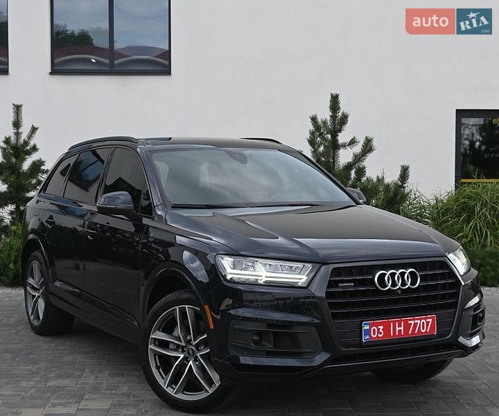 Позашляховик / Кросовер Audi Q7 2017 в Луцьку