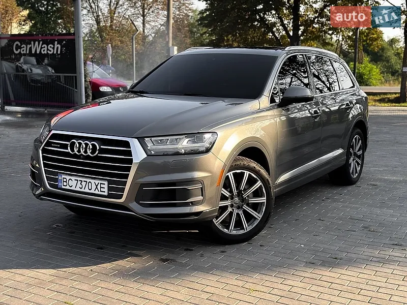 Audi Q7