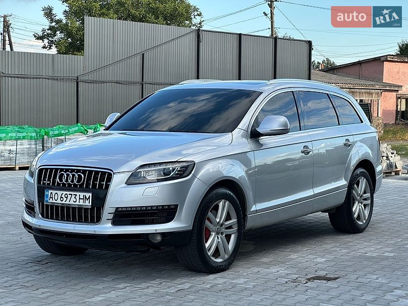Позашляховик / Кросовер Audi Q7 2006 в Ужгороді