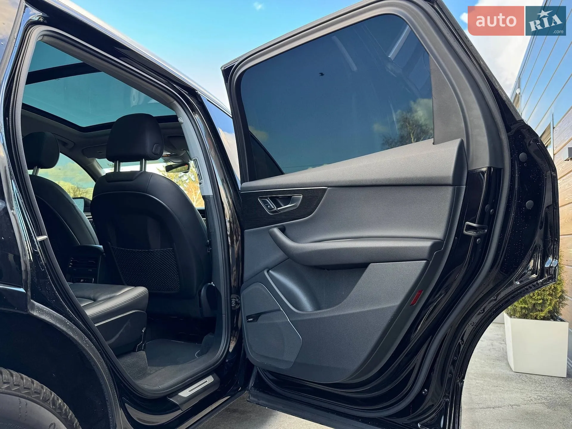 2019 Audi Q7 - мініатюра 76
