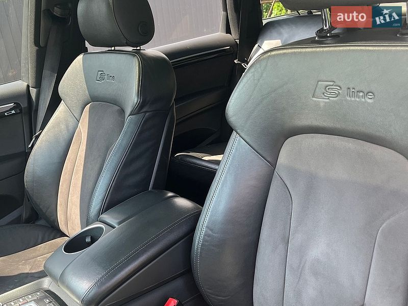Позашляховик / Кросовер Audi Q7 2013 в Тернополі