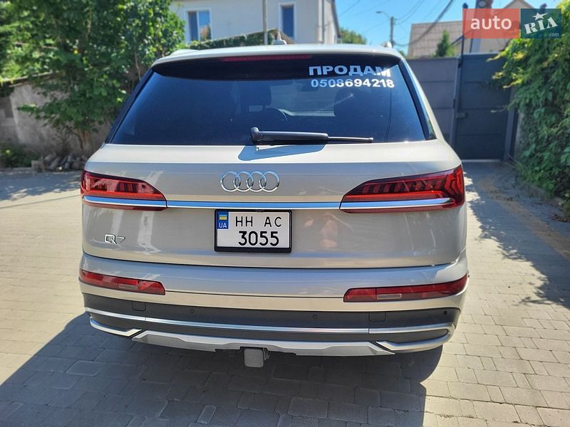 Позашляховик / Кросовер Audi Q7 2021 в Одесі