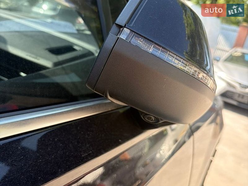 Позашляховик / Кросовер Audi Q7 2020 в Львові