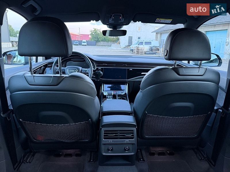 Позашляховик / Кросовер Audi Q7 2024 в Івано-Франківську