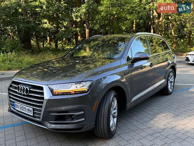 Позашляховик / Кросовер Audi Q7 2018 в Львові