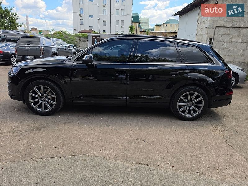 Внедорожник / Кроссовер Audi Q7 2016 в Кролевце фото 5 Внедорожник / Кроссовер Audi Q7 2016 в Кролевце
