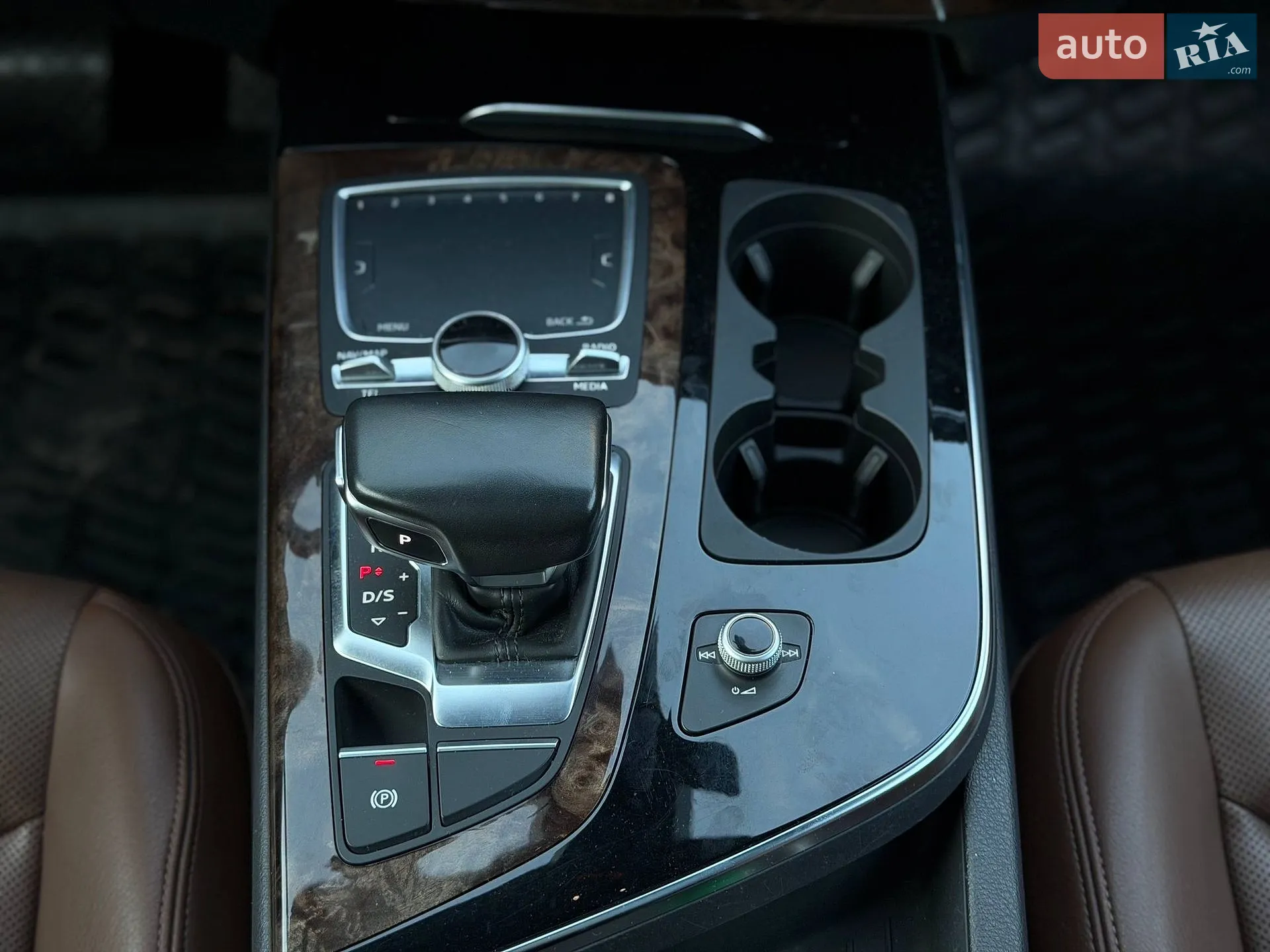 2017 Audi Q7 - мініатюра 16