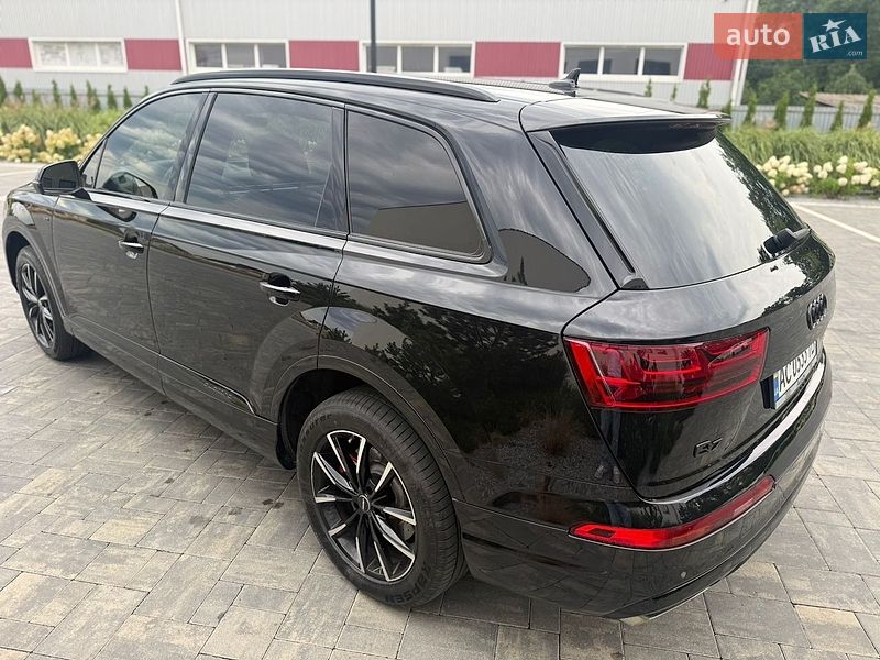 Внедорожник / Кроссовер Audi Q7 2016 в Луцке