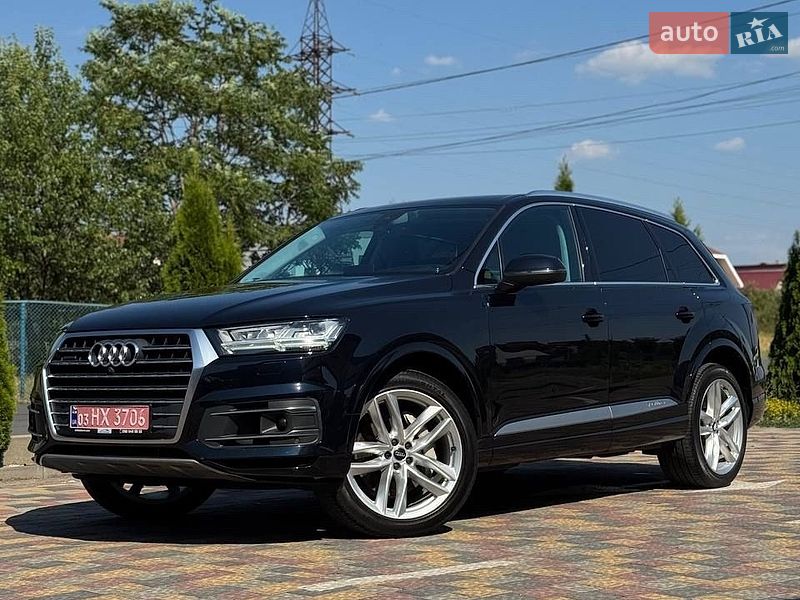 Внедорожник / Кроссовер Audi Q7 2017 в Киеве