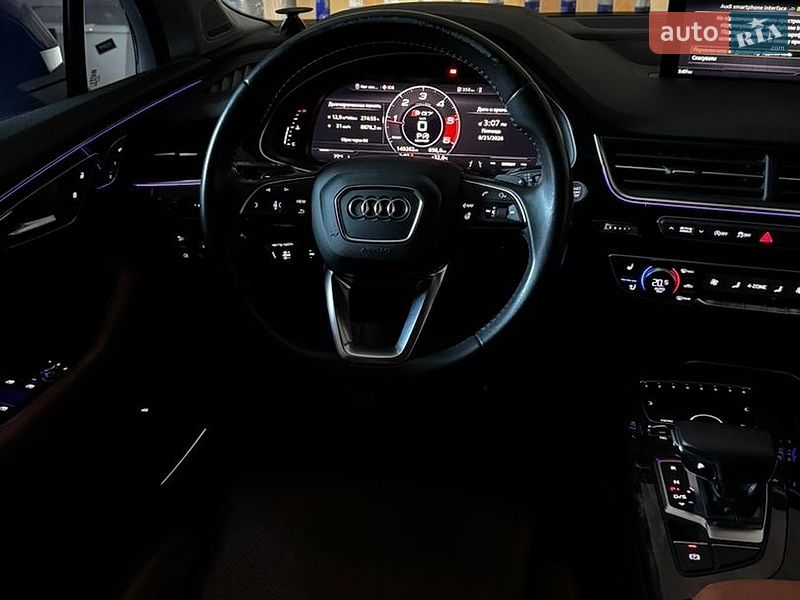 Внедорожник / Кроссовер Audi Q7 2017 в Киеве