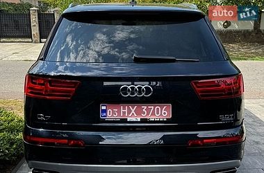 Внедорожник / Кроссовер Audi Q7 2017 в Киеве