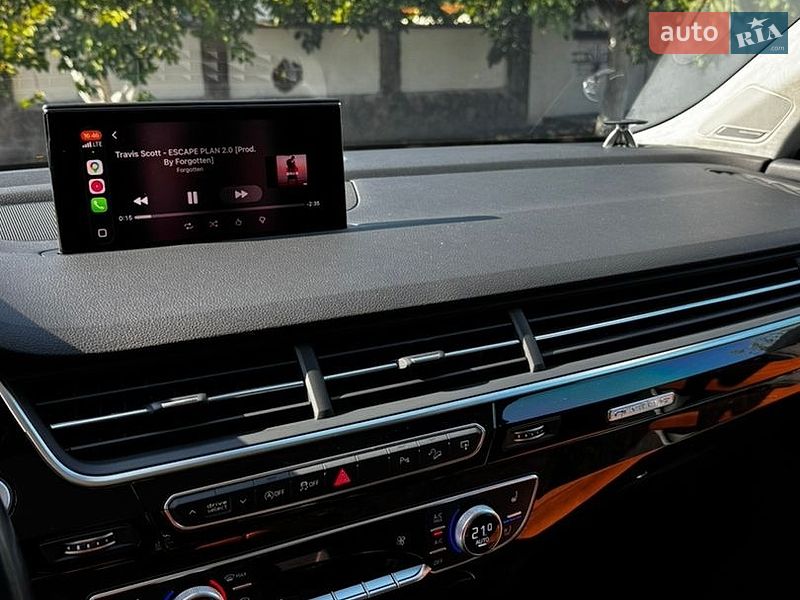 Внедорожник / Кроссовер Audi Q7 2017 в Киеве